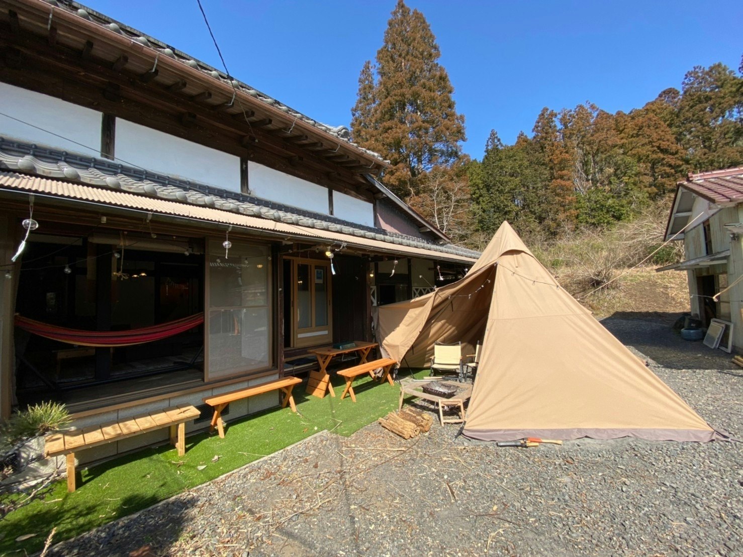『冬SALE』200年古民家 日本一自由度高い体験型グランピング、無接触密なし安全安心、豪華BBQ
